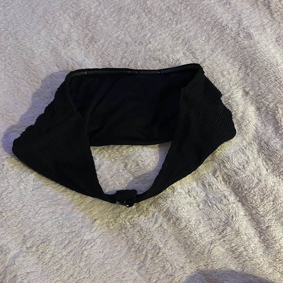 Black strapless bikini top - Picture 2 of 3